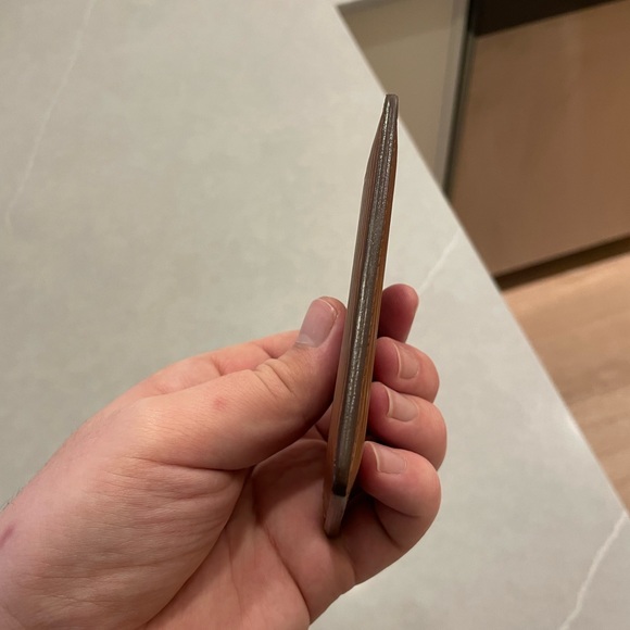 Louis Vuitton epi brown card case with orange interior - Picture 5 of 5